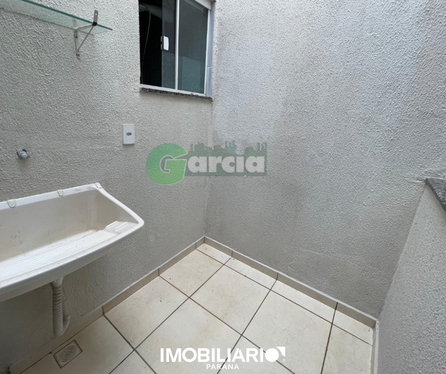 Residência para  Venda em Umuarama pela Garcia Imóveis