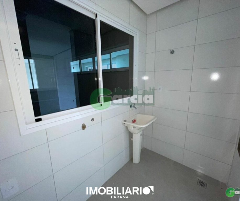 Apartamento para  Venda em Umuarama pela Garcia Imóveis