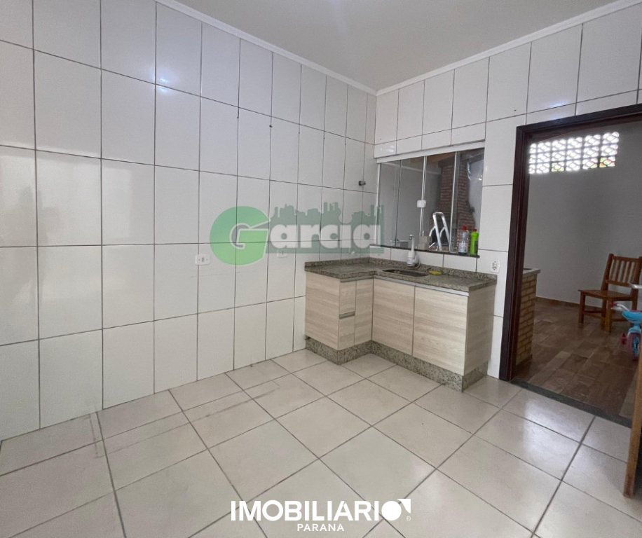 Residência para  Venda em Umuarama pela Garcia Imóveis