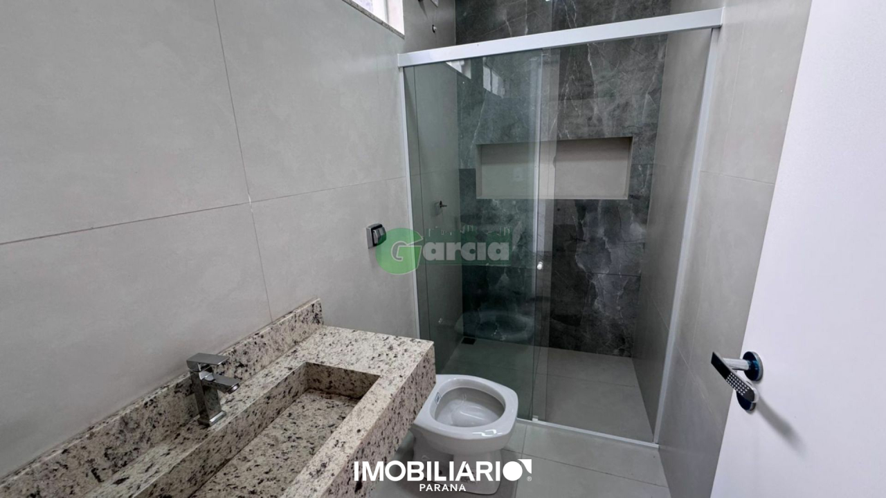 Residência para  Venda em Umuarama pela Garcia Imóveis