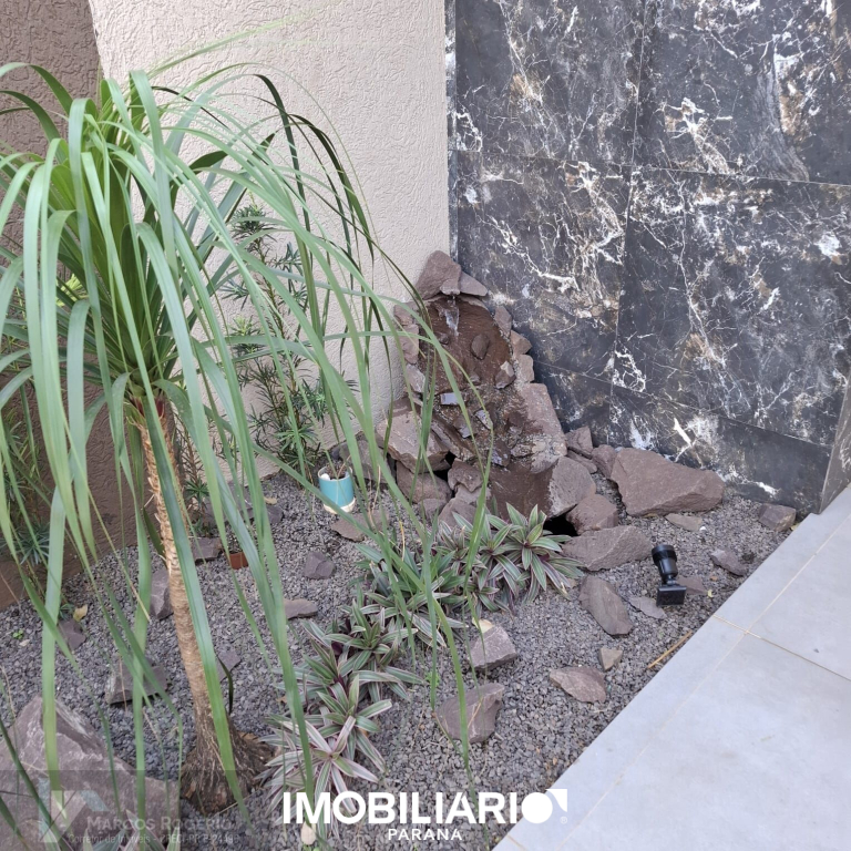 Imóvel para  Venda em Umuarama pela Marcos Rogério corretor de imóveis