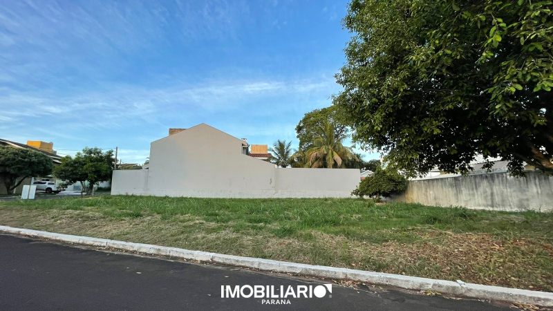 Terreno para  Venda em Umuarama pela Garcia Imóveis