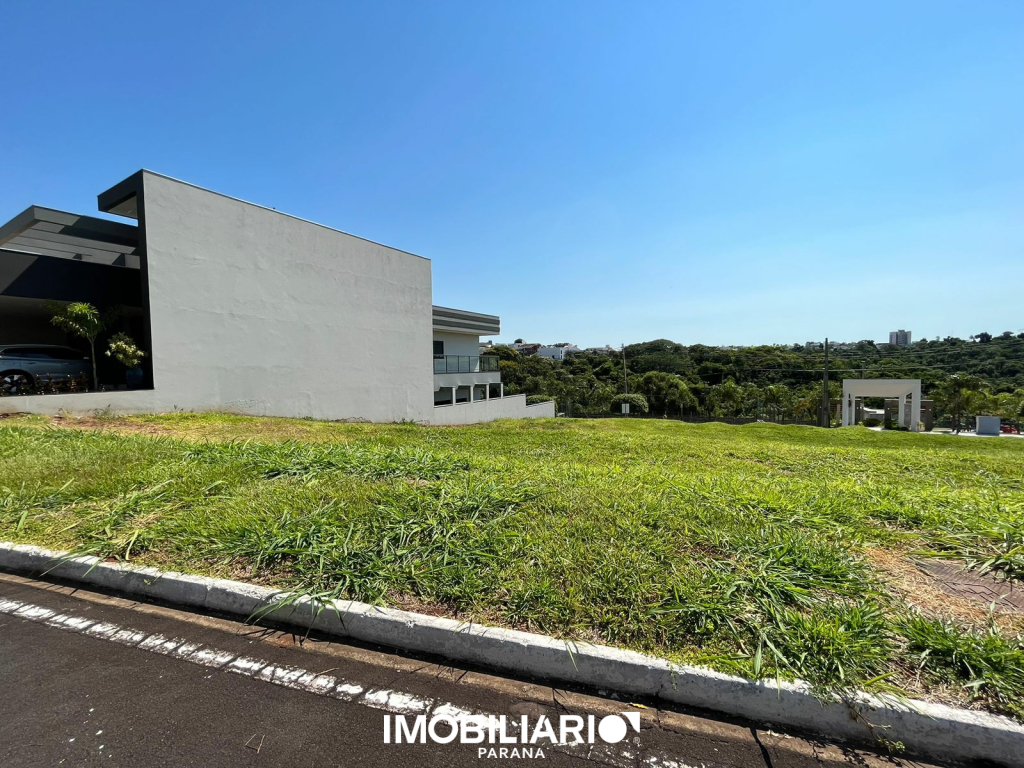Terreno para  Venda em Umuarama pela Garcia Imóveis