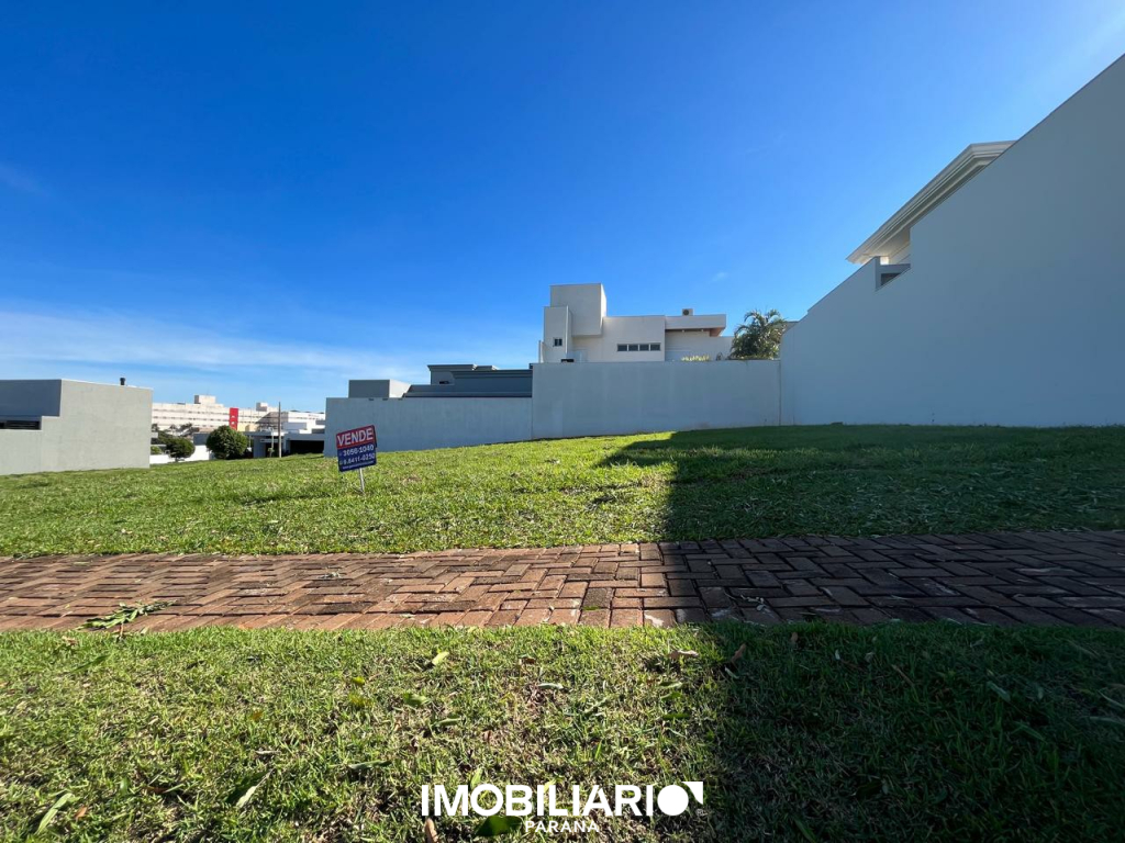 Terreno para  Venda em Umuarama pela Garcia Imóveis