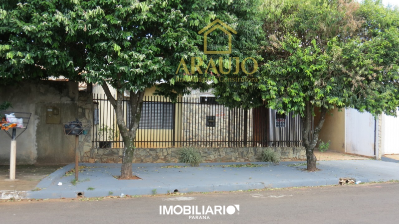 Residência para  Venda em Umuarama pela Araujo