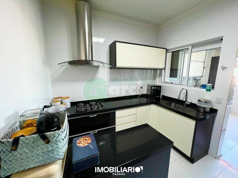 Apartamento para  Venda em Umuarama pela Garcia Imóveis