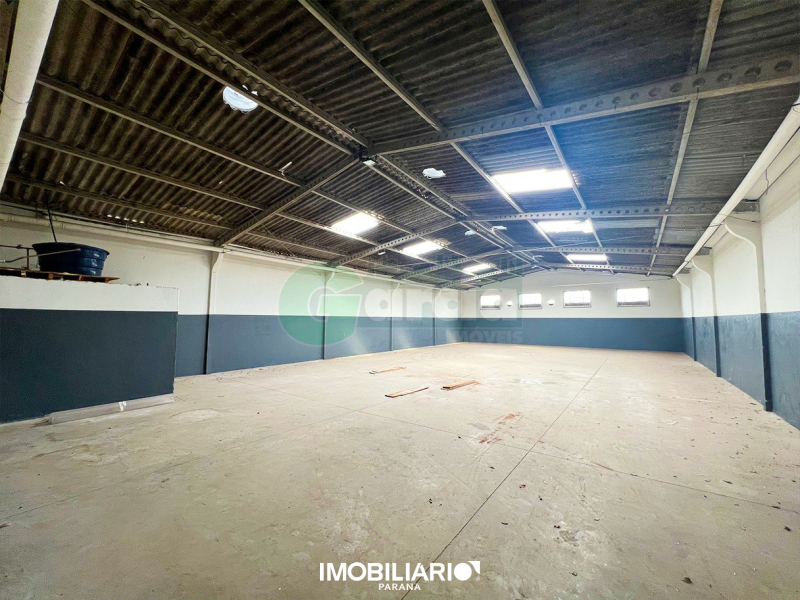 Salão Comercial para  Alugar em Umuarama pela Garcia Imóveis