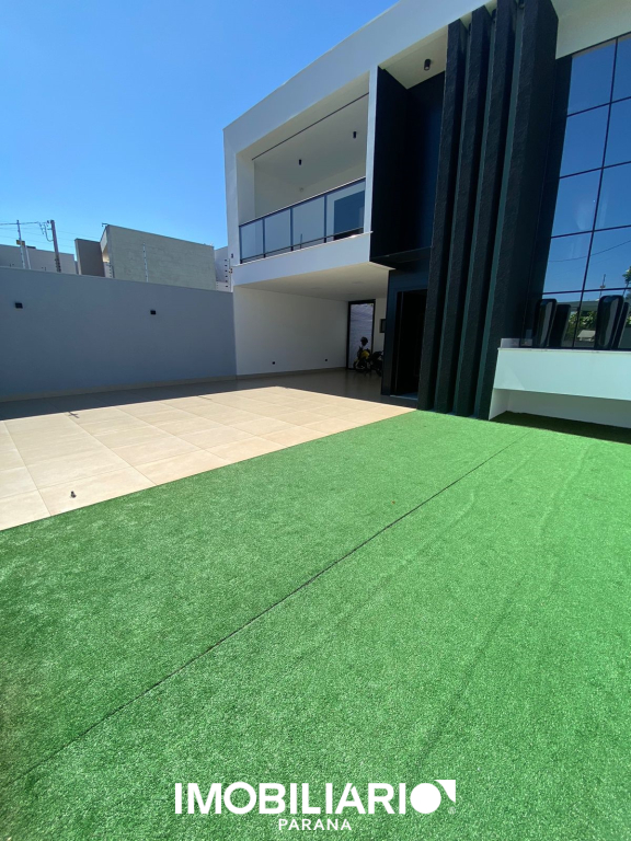 Sobrado para  Venda em Umuarama pela Marcelo