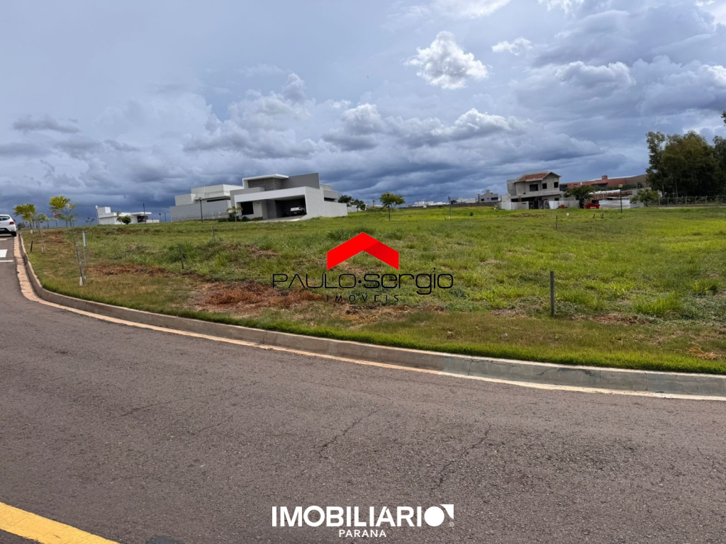 Terreno para  Venda em Umuarama pela Paulo Sergio