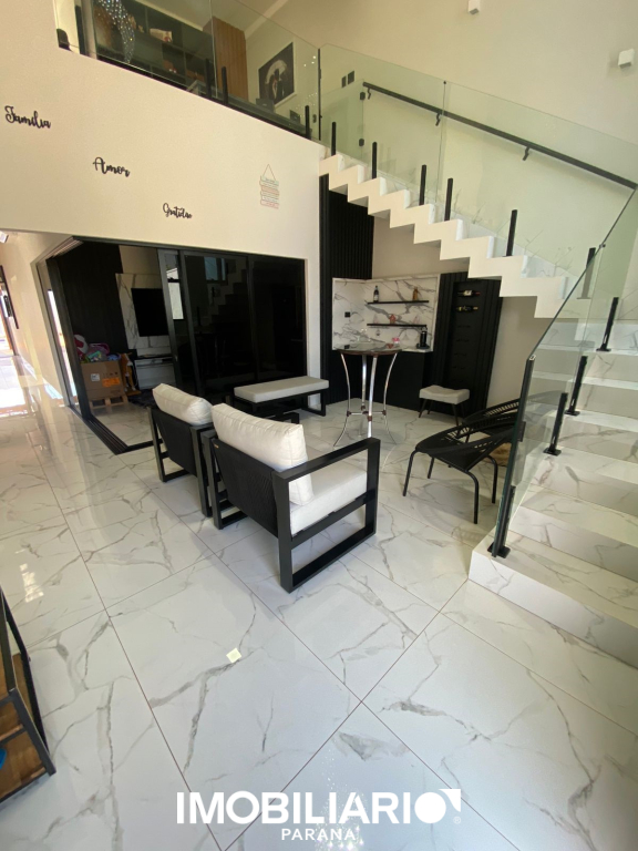 Sobrado para  Venda em Umuarama pela Marcelo