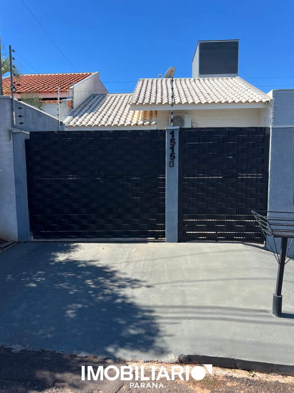 Residência para  Venda em Umuarama pela Elisia Neves