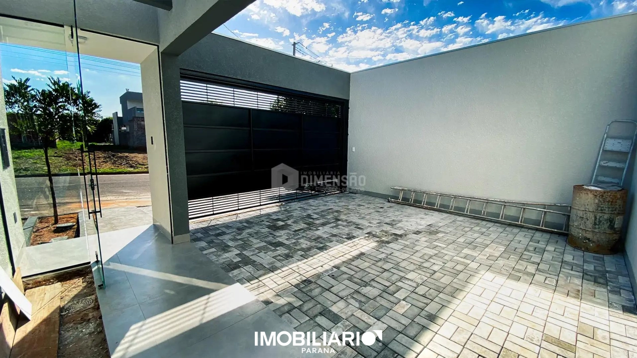 Sobrado para  Venda em Umuarama pela Dimensão