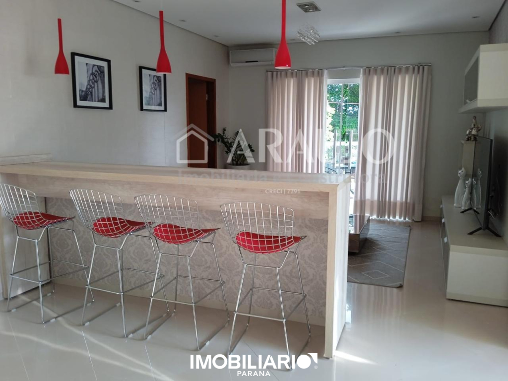 Sobrado para  Venda em Umuarama pela Araujo