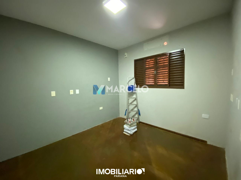 Sobrado para  Venda em Umuarama pela Marcelo