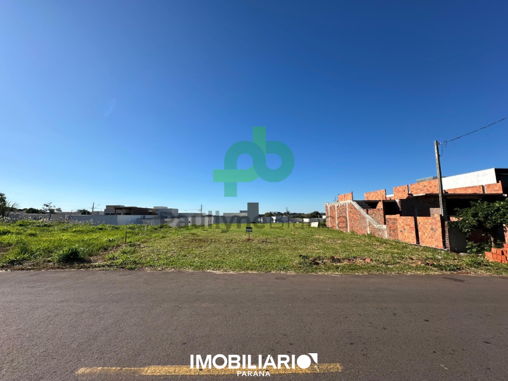 Terreno para  Venda em Umuarama pela Paullyne Bianca corretora de imóveis