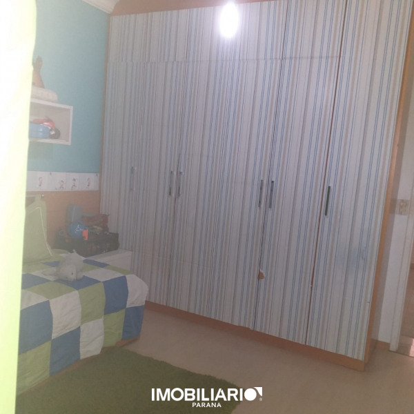 Sobrado para  Venda em Umuarama pela Delta