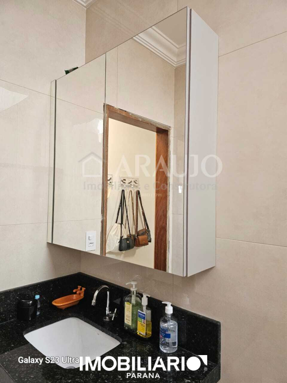 Residência para  Venda em Umuarama pela Araujo