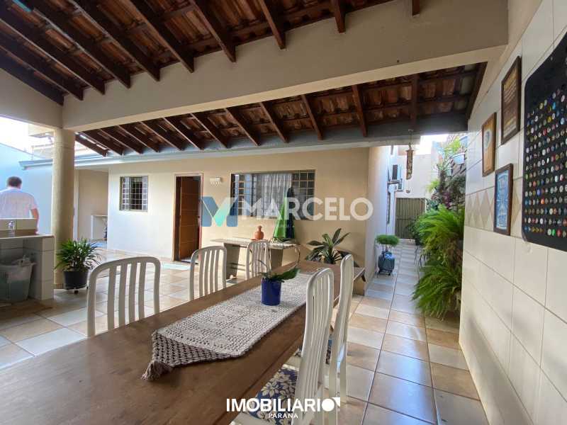 Residência para  Venda em Umuarama pela Marcelo