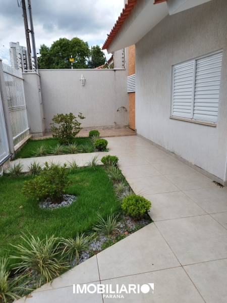 Residência para  Venda em Umuarama pela Babolim