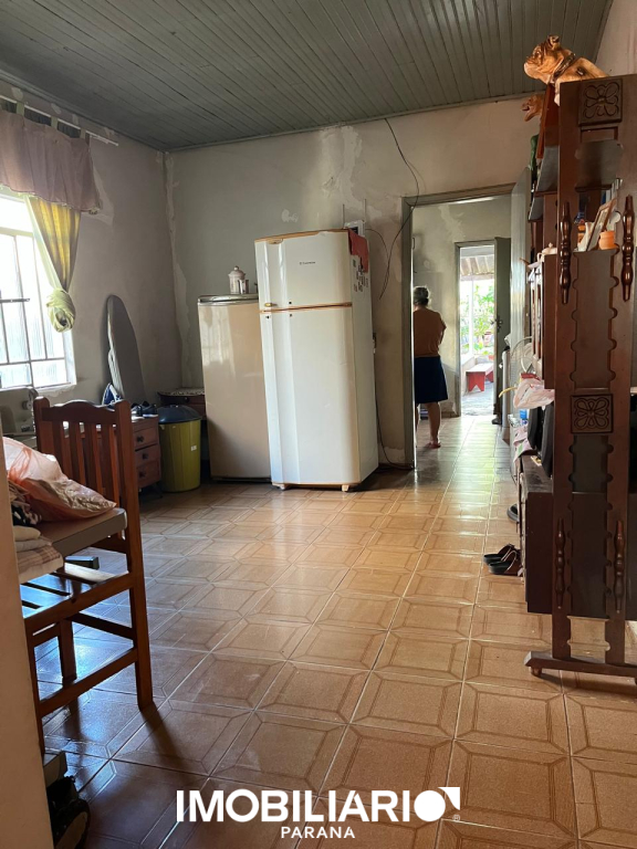 Residência para  Venda em Umuarama pela Elisia Neves