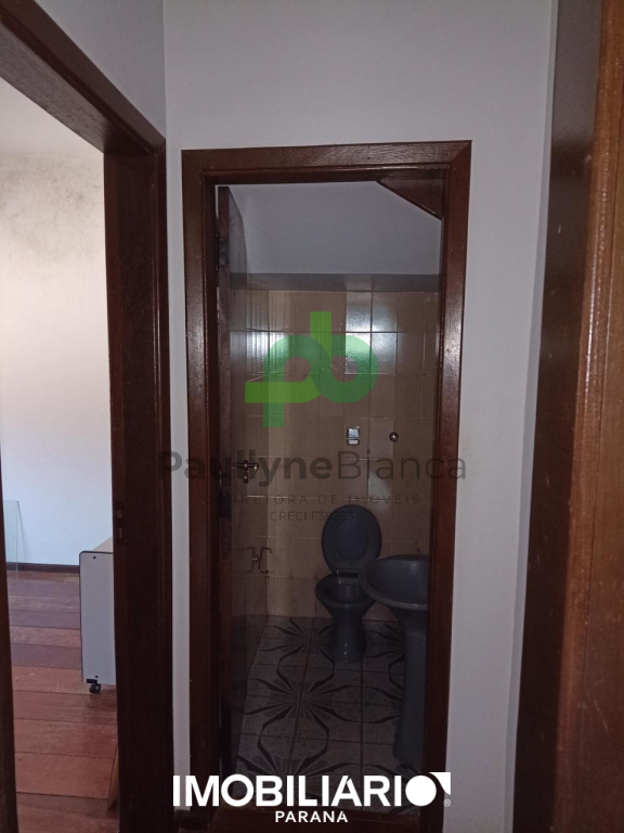 Sobrado para  Venda em Umuarama pela Paullyne Bianca corretora de imóveis