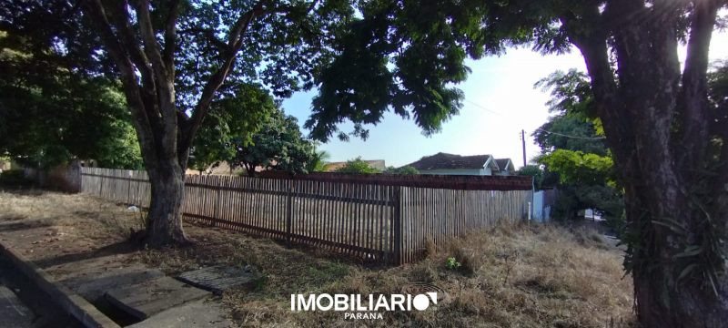 Terreno para  Venda em Umuarama pela Delta