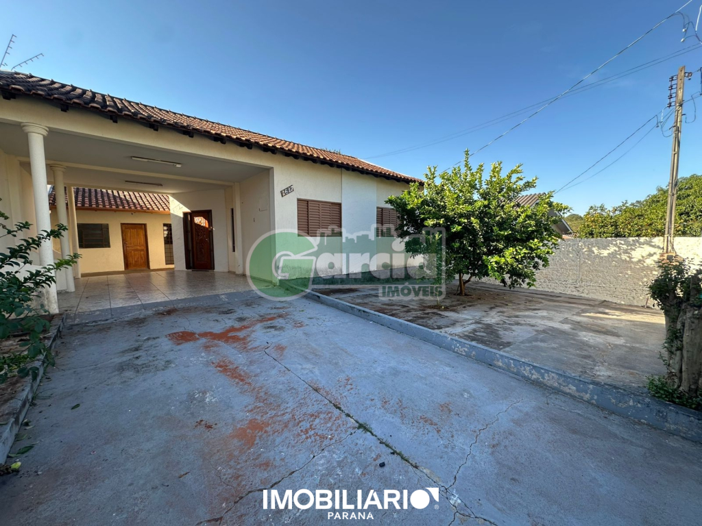 Residência para  Venda em Umuarama pela Garcia Imóveis
