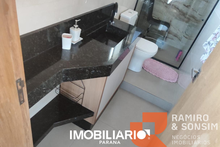 Apartamento para  Venda em Umuarama pela Ramiro e Sonsin negócios imobiliários