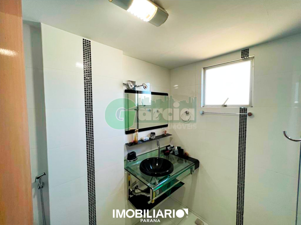 Apartamento para  Venda em Umuarama pela Garcia Imóveis