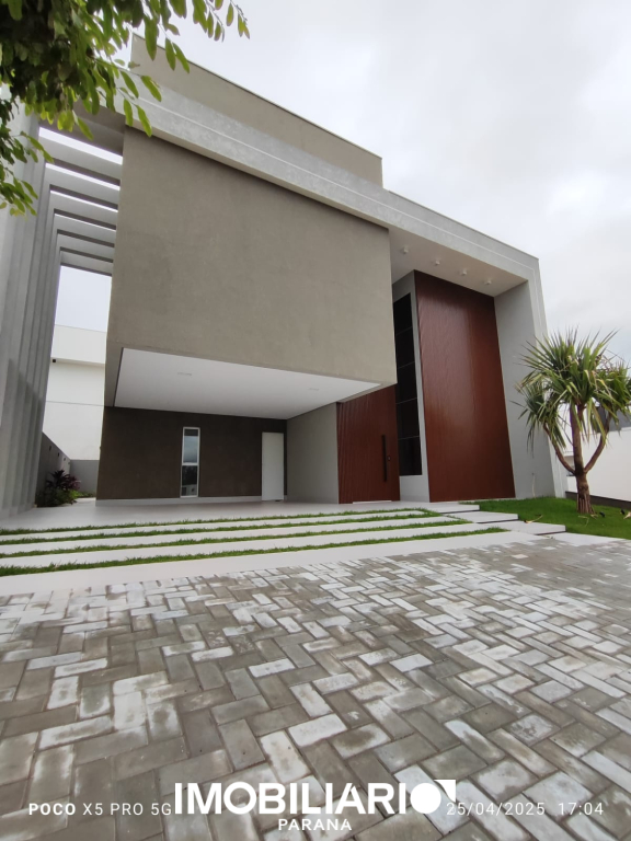 Residência para  Venda em Umuarama pela Delta