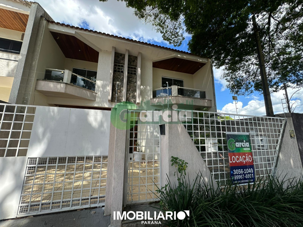 Sobrado para  Alugar em Umuarama pela Garcia Imóveis