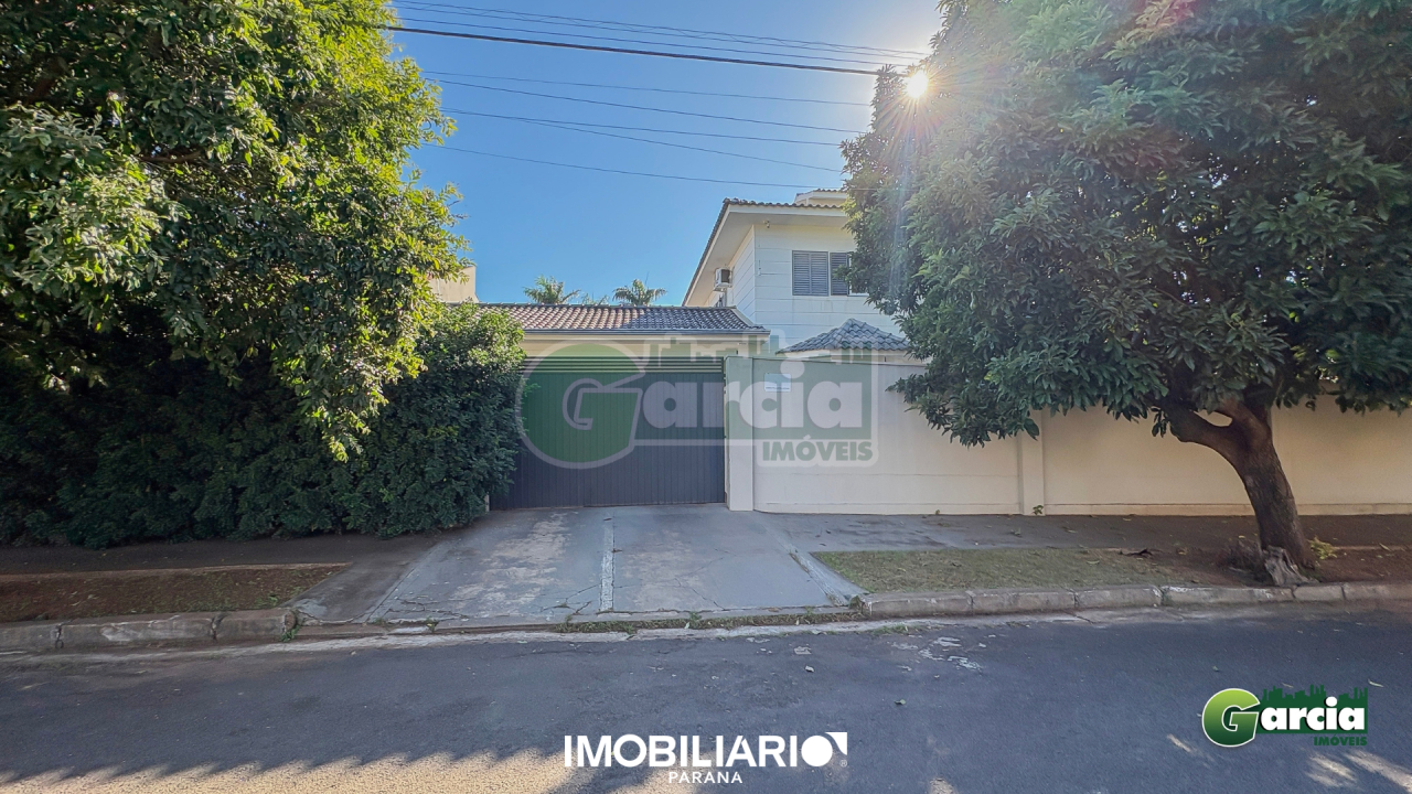 Residência para  Venda em Umuarama pela Garcia Imóveis
