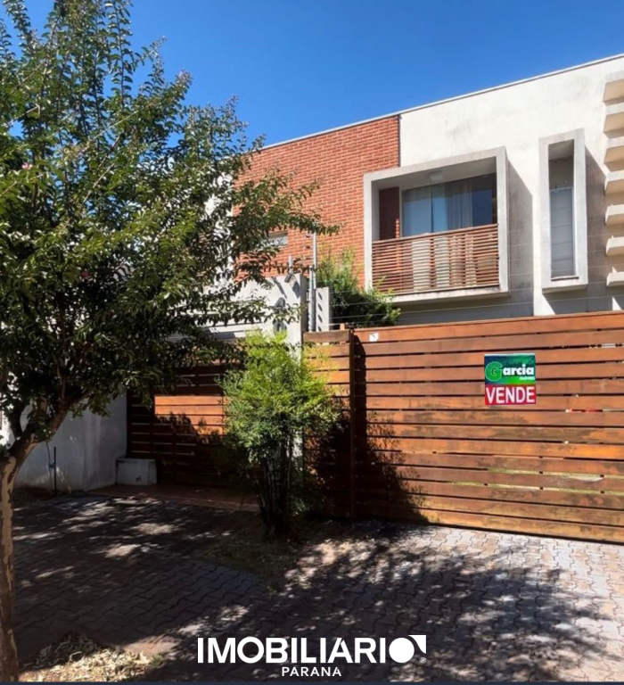 Residência para  Venda em Umuarama pela Garcia Imóveis