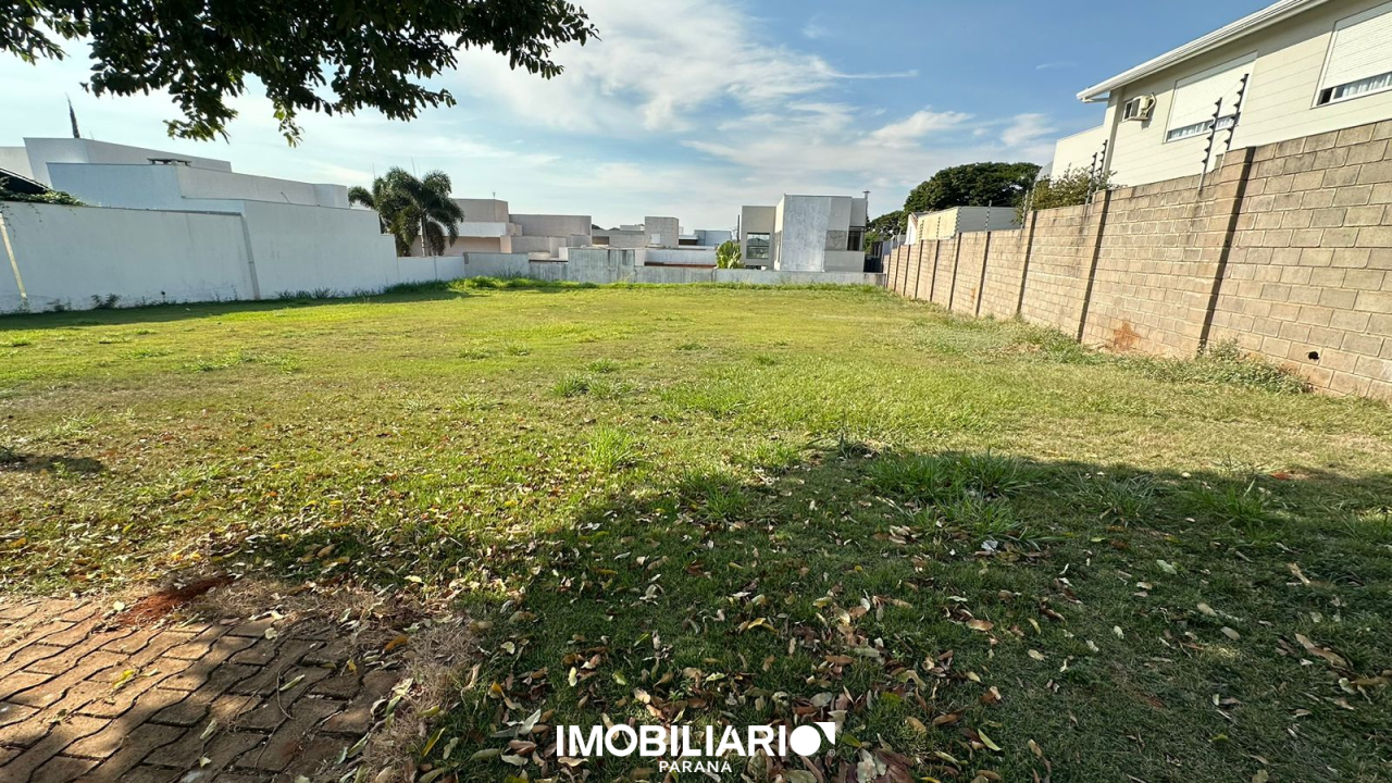 Terreno para  Venda em Umuarama pela Garcia Imóveis