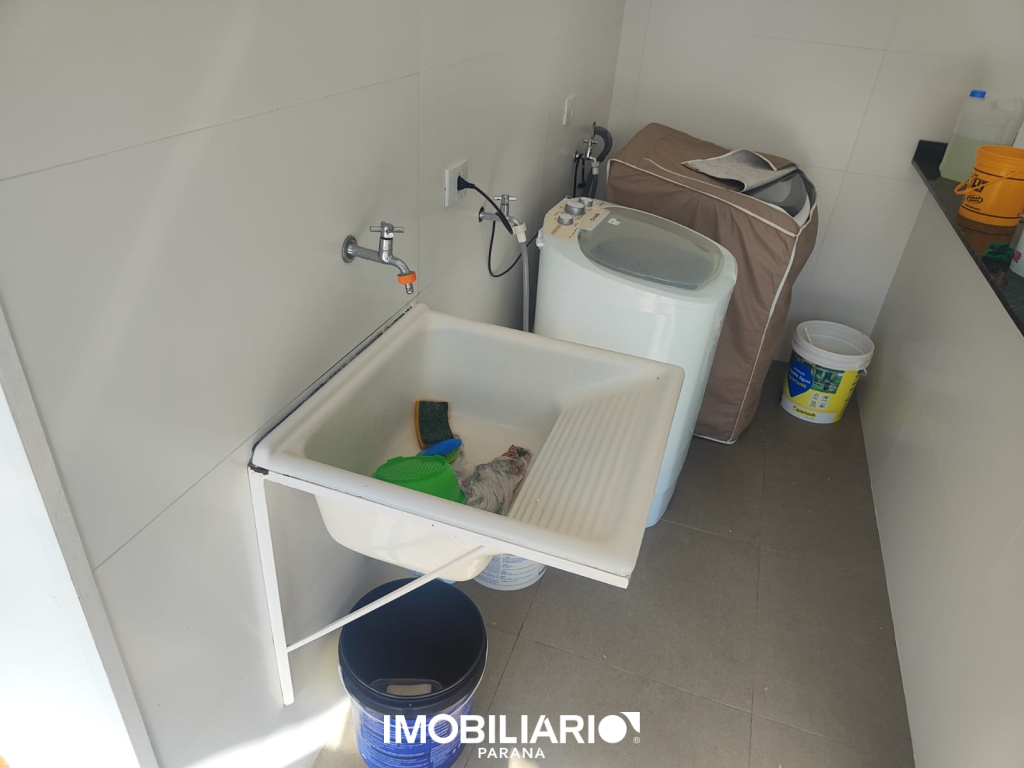 Residência para  Venda em Umuarama pela Garcia Imóveis