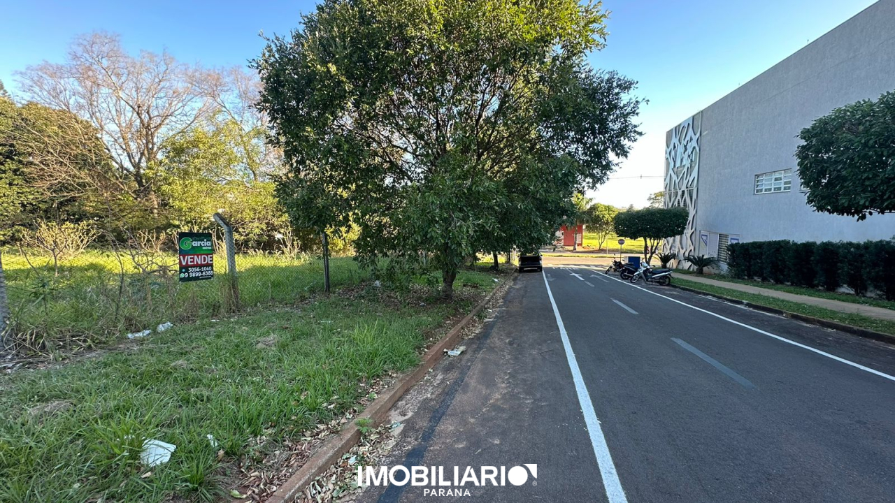 Terreno para  Venda em Umuarama pela Garcia Imóveis
