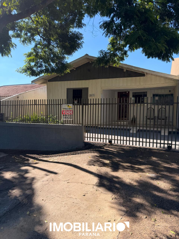 Residência para  Venda em Umuarama pela Caetano & Otávio