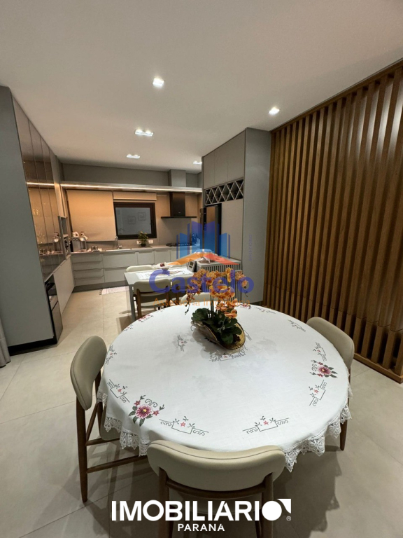 Casa Em Condomínio para  Venda em Umuarama pela Castelo Assessoria Imobiliária