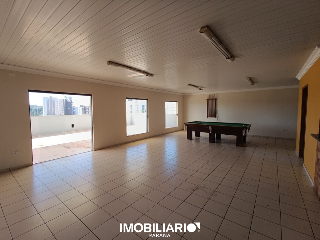 Prédio Comercial para  Alugar em Umuarama pela Imobiliária Triangulo