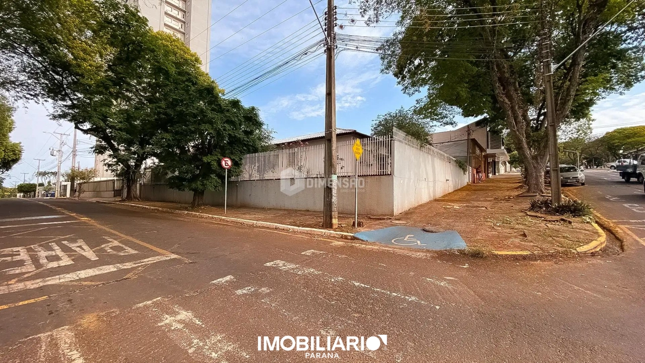 Residência para  Venda em Umuarama pela Dimensão