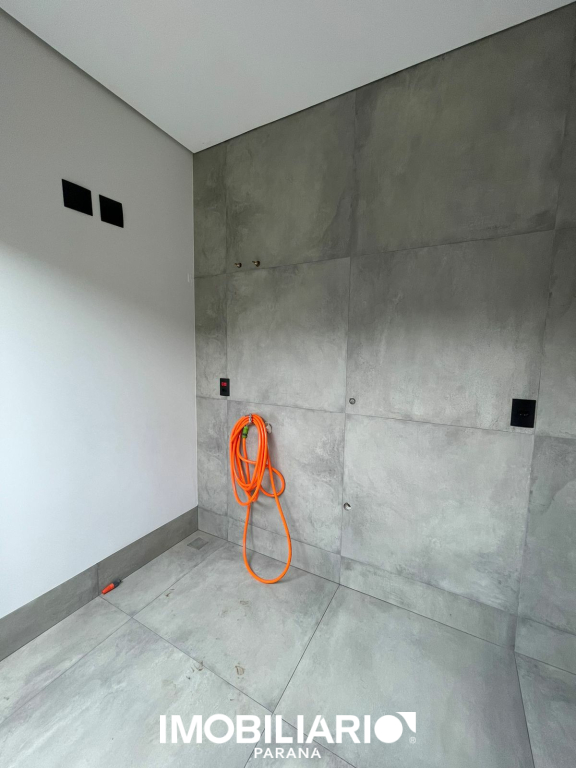 Residência para  Venda em Umuarama pela Garcia Imóveis