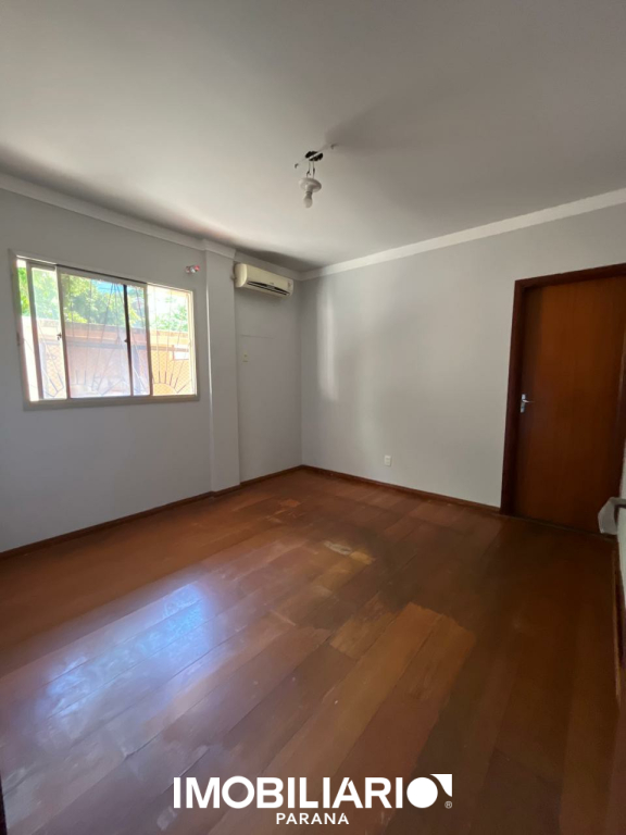 Apartamento para  Venda em Umuarama pela Garcia Imóveis