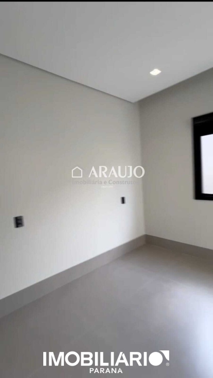 Residência para  Venda em Umuarama pela Araujo