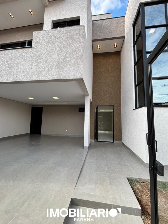 Sobrado para  Venda em Campo Mourão pela Casa fácil