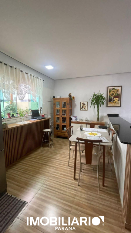 Sobrado para  Venda em Campo Mourão pela Casa fácil