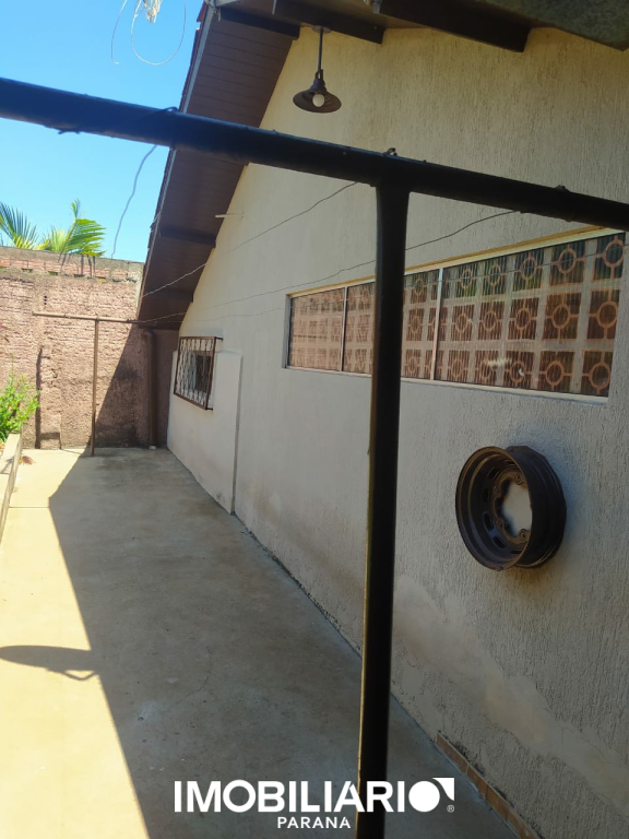 Residência para  Venda em Cruzeiro do Oeste pela Garcia Imóveis