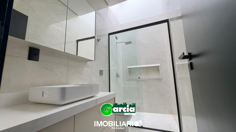 Residência para  Venda em Umuarama pela Garcia Imóveis