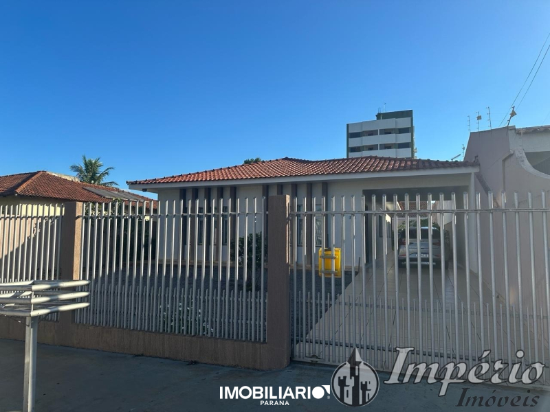 Residência para  Venda em Campo Mourão pela Império Imóveis