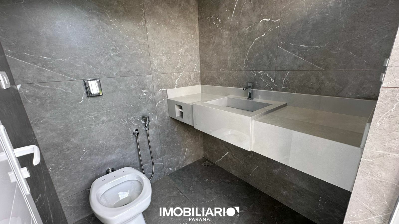 Residência para  Venda em Umuarama pela Garcia Imóveis