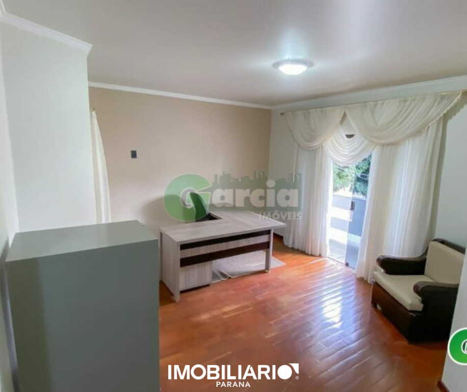 Sobrado para  Alugar em Umuarama pela Garcia Imóveis